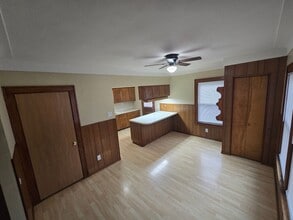1233 Halstead St in Toledo, OH - Building Photo - Building Photo