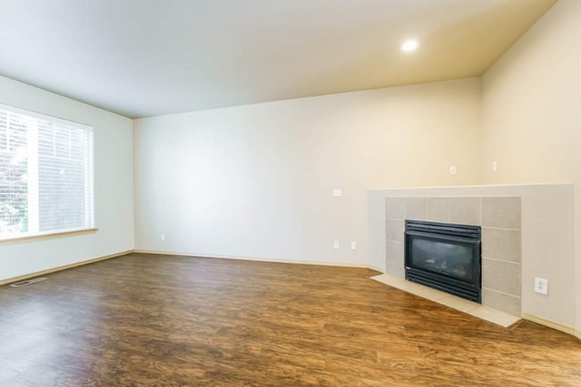 7581 89th Pl NE in Marysville, WA - Building Photo - Building Photo