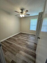 192 Holland Ln in Jackson, TN - Foto de edificio - Building Photo