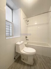 22 St Nicholas Pl in New York, NY - Foto de edificio - Building Photo