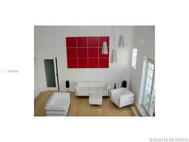 227 Michigan Ave-Unit -303 in Miami Beach, FL - Foto de edificio - Building Photo