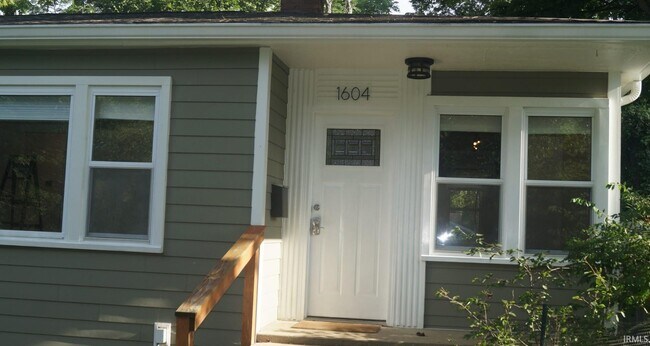 1604 E University St in Bloomington, IN - Building Photo - Building Photo
