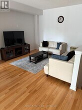 3041 Blacktusk Common in Oakville, ON - Building Photo - Building Photo