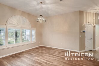 9529 Northcliffe Blvd in Spring Hill, FL - Building Photo - Building Photo