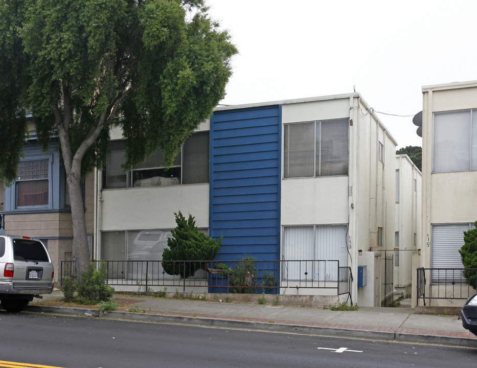 115 School St in Daly City, CA - Building Photo