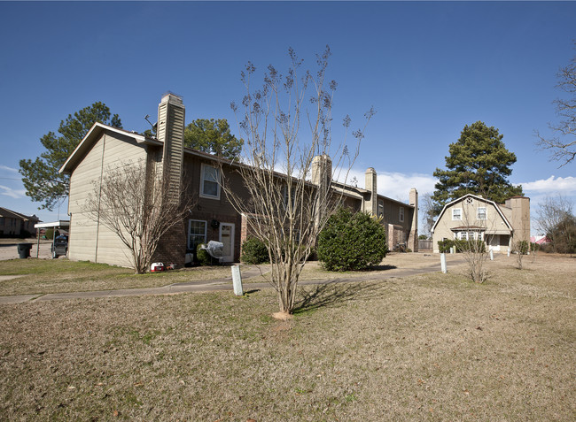 9000-9009 Clusters Dr in Shreveport, LA - Building Photo - Building Photo