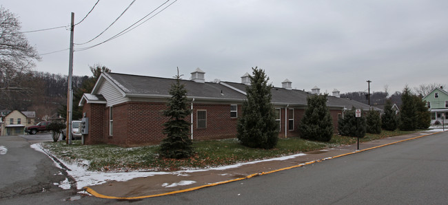 Dravosburg Apartments in Dravosburg, PA - Building Photo - Building Photo