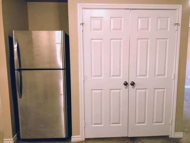 105 Oak Trail St in Mabank, TX - Building Photo - Building Photo