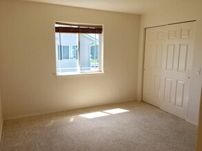 19 Diane Rd, Unit APT F in Columbia Falls, MT - Building Photo - Building Photo