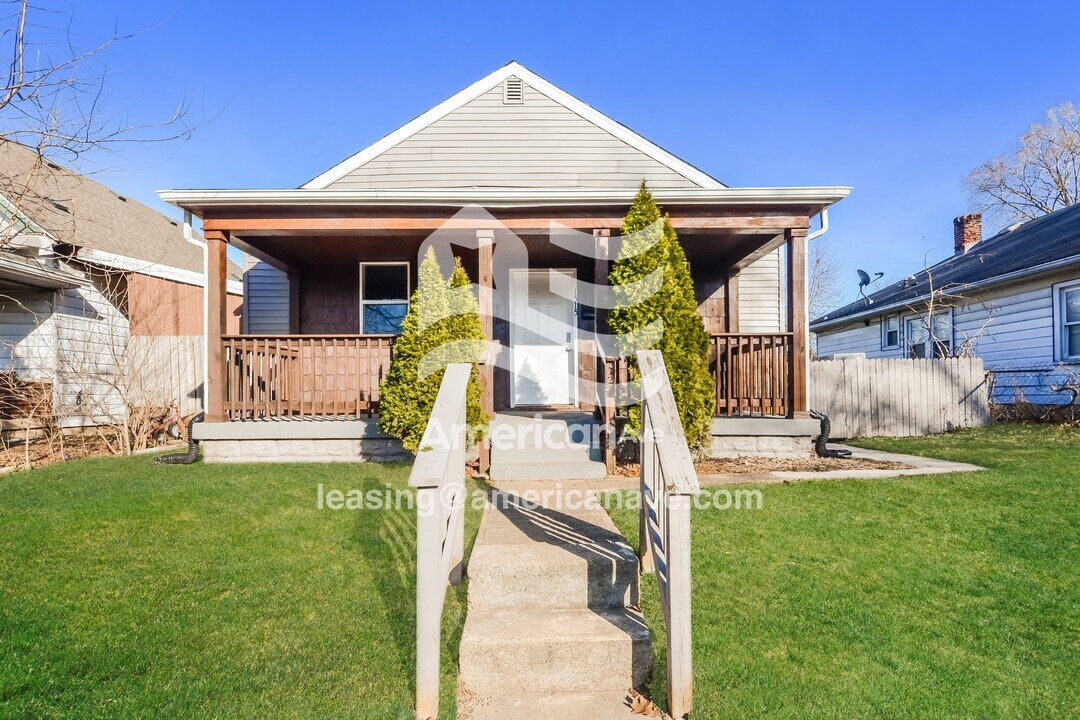 1515 Villa Ave in Indianapolis, IN - Building Photo
