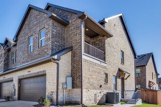 2402 Ash Ln, Unit 2306 in Sachse, TX - Building Photo - Building Photo