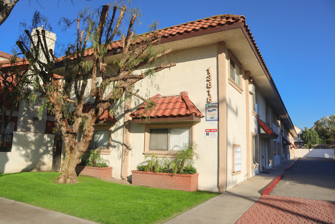 Arthur Avenue Apartments in Paramount, CA - Foto de edificio