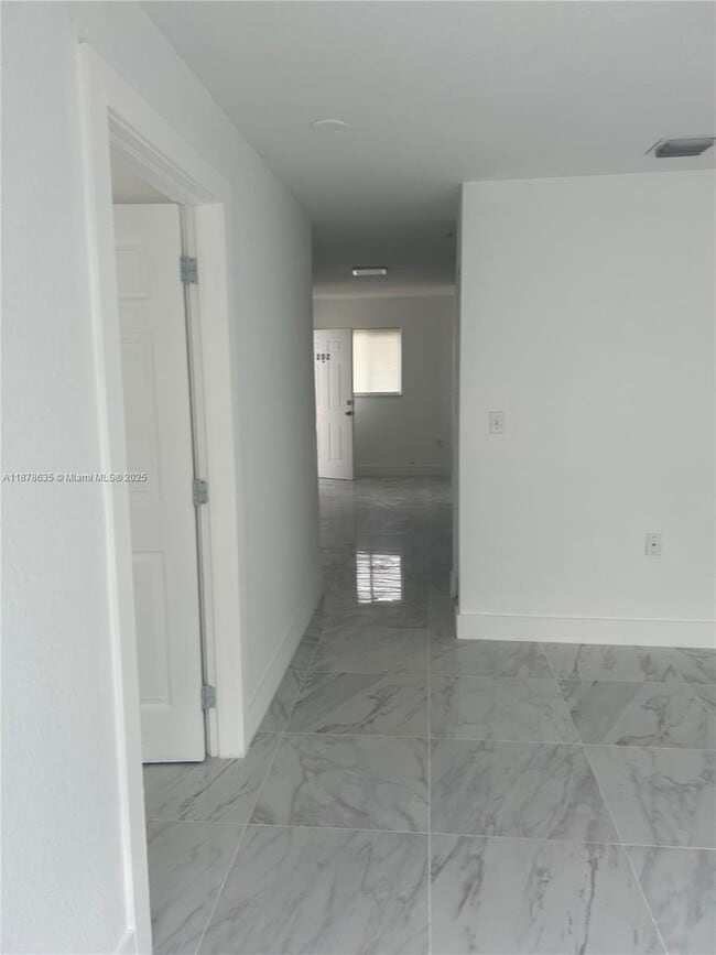property at 2750 Palm Ave