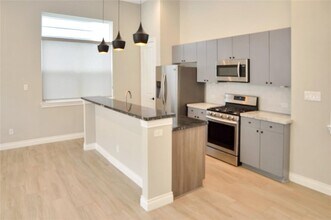 8918 Spring Knoll Forest Dr in Houston, TX - Building Photo - Building Photo
