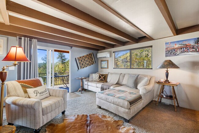 2314 Thumb Butte Rd in Prescott, AZ - Building Photo - Building Photo