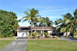 1501 N 46th Ave in Hollywood, FL - Building Photo