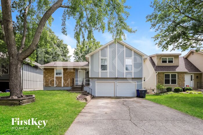 16309 W 126th St in Olathe, KS - Building Photo