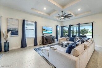 19200 Aqua Shore Dr in Ft. Myers, FL - Foto de edificio - Building Photo