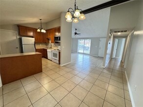 9213 Maybury Ct in Tampa, FL - Building Photo - Building Photo