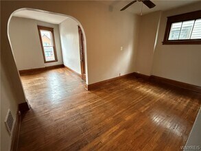 319 Bryant St in Buffalo, NY - Building Photo - Building Photo