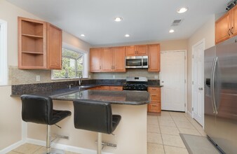 5351 Appleton St in San Diego, CA - Building Photo - Building Photo