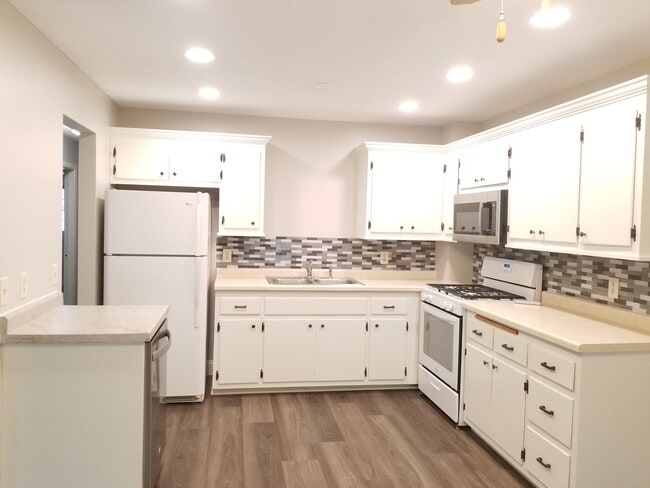 220 Leighton Dr in Big Lake, MN - Building Photo - Building Photo