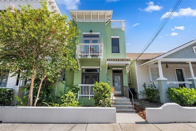 property at 1914 E 4th Ave