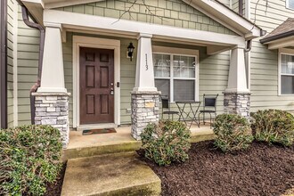 553 Rosedale Ave in Nashville, TN - Building Photo - Building Photo