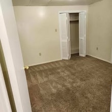 898 Duss Ave in Ambridge, PA - Building Photo - Building Photo