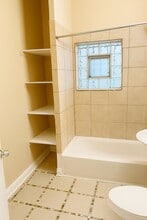 5412 S Damen Ave in Chicago, IL - Foto de edificio - Building Photo