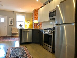 64 Frankfort St-Unit -2A in Boston, MA - Building Photo - Building Photo