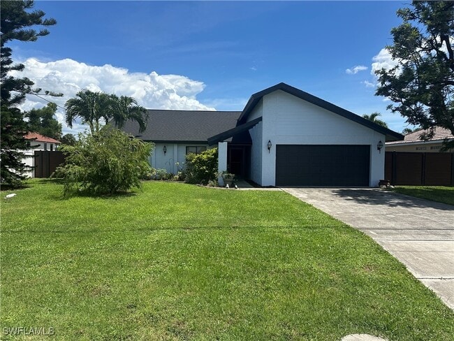 property at 1516 SE 20th St