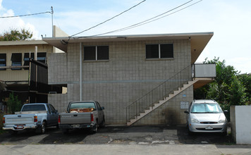 927 Makahiki Way in Honolulu, HI - Building Photo - Building Photo