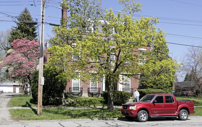 446 W 6TH St in Erie, PA - Building Photo - Building Photo