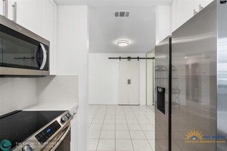 3649 SW Natura Ave in Deerfield Beach, FL - Building Photo - Building Photo