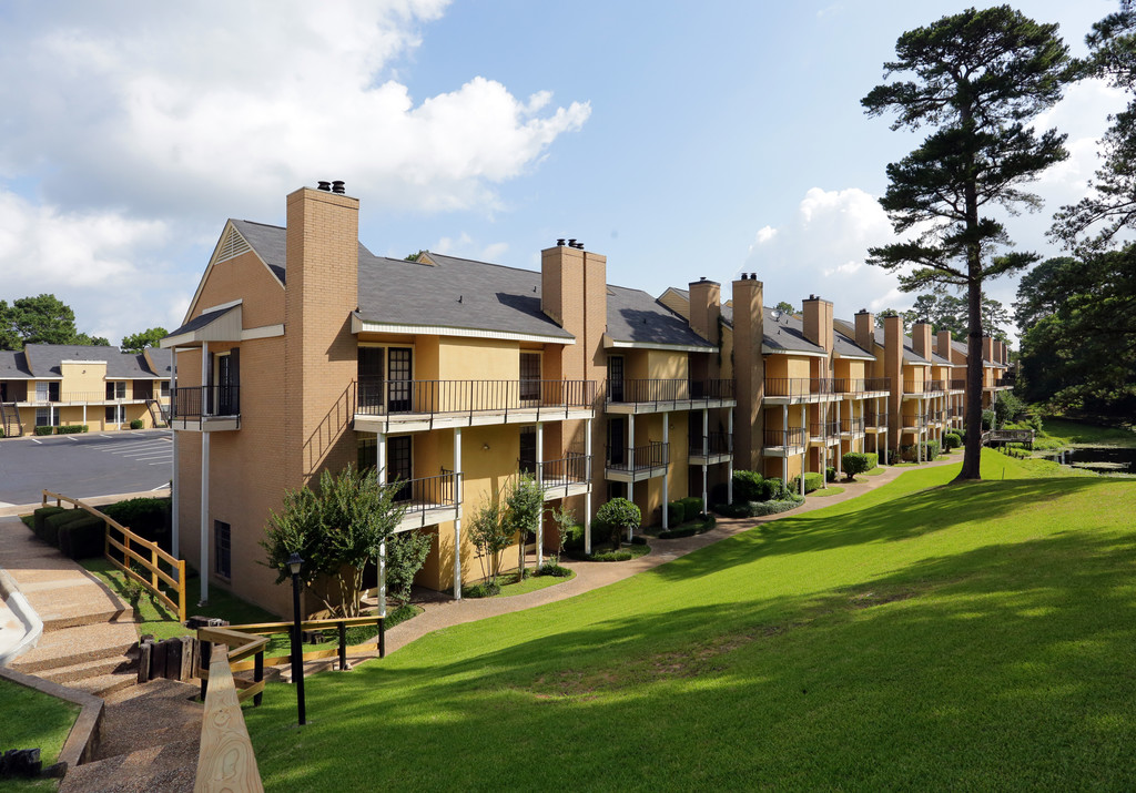 Cross Lake Apartments Shreveport