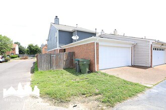 8335 Mangrove Dr in Memphis, TN - Building Photo - Building Photo