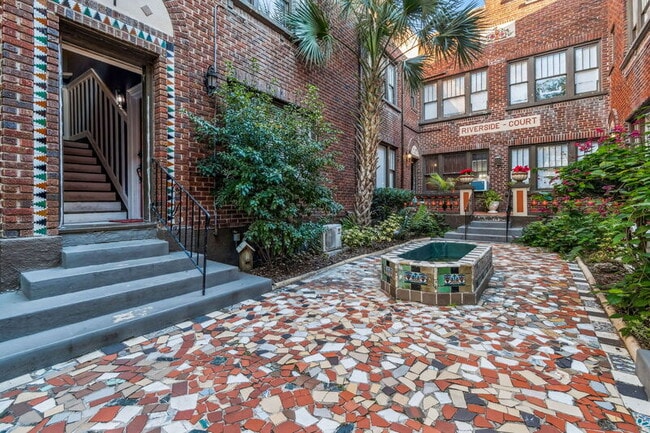 property at 2742 Riverside Ave