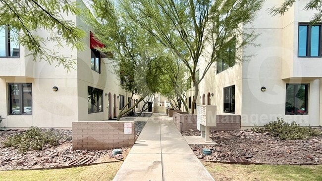 property at 620 N 4th Ave