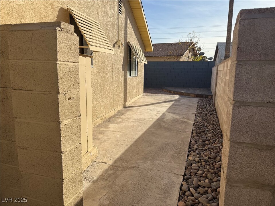 3229 Lark Cir in Las Vegas, NV - Building Photo