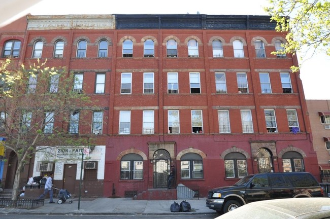 148-150 Patchen Ave in Brooklyn, NY - Building Photo - Building Photo