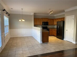 2100 Cabela Dr in Buford, GA - Building Photo - Building Photo