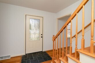 109 Beecham Dr in Yorktown, VA - Building Photo - Building Photo