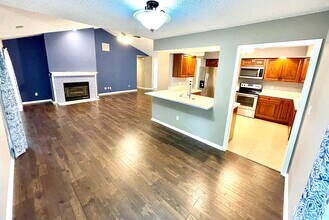 639 Cherokee Rd in Lake Ozark, MO - Building Photo - Building Photo