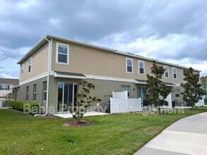 2640 Pleasant Cypress Cir in Kissimmee, FL - Building Photo - Building Photo