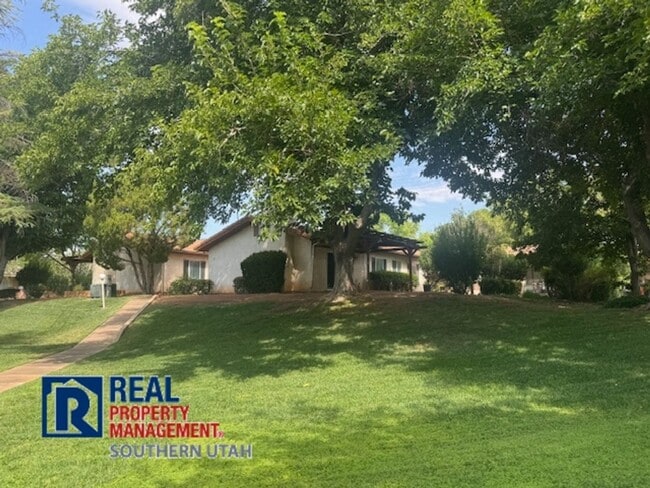 280 N Sunflower Dr in Saint George, UT - Building Photo - Building Photo