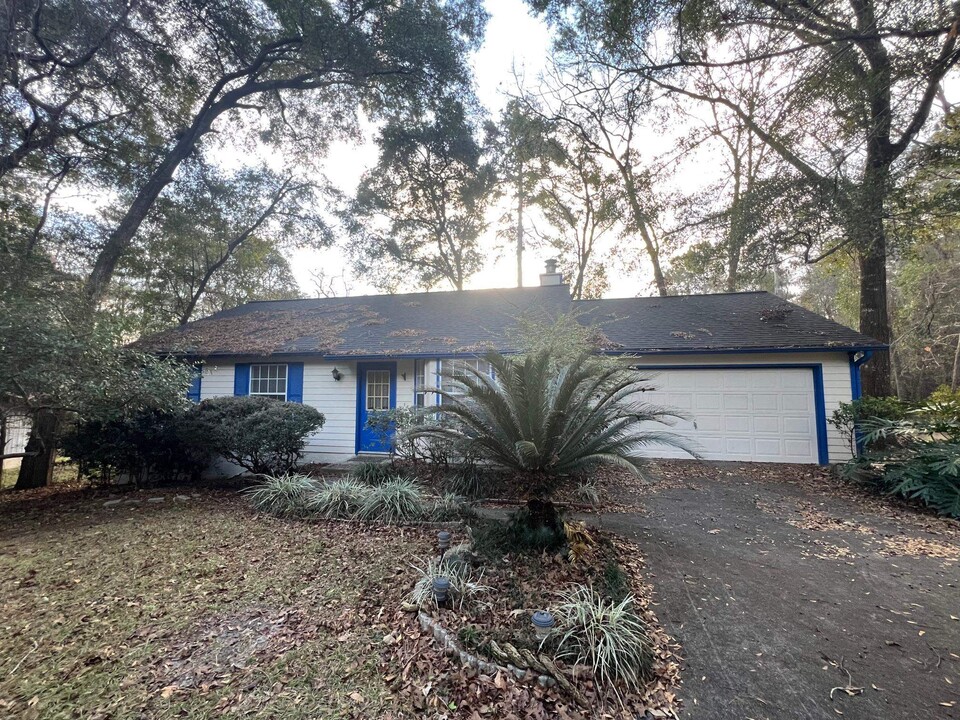 1625 Flint Ridge Ln in Tallahassee, FL - Building Photo