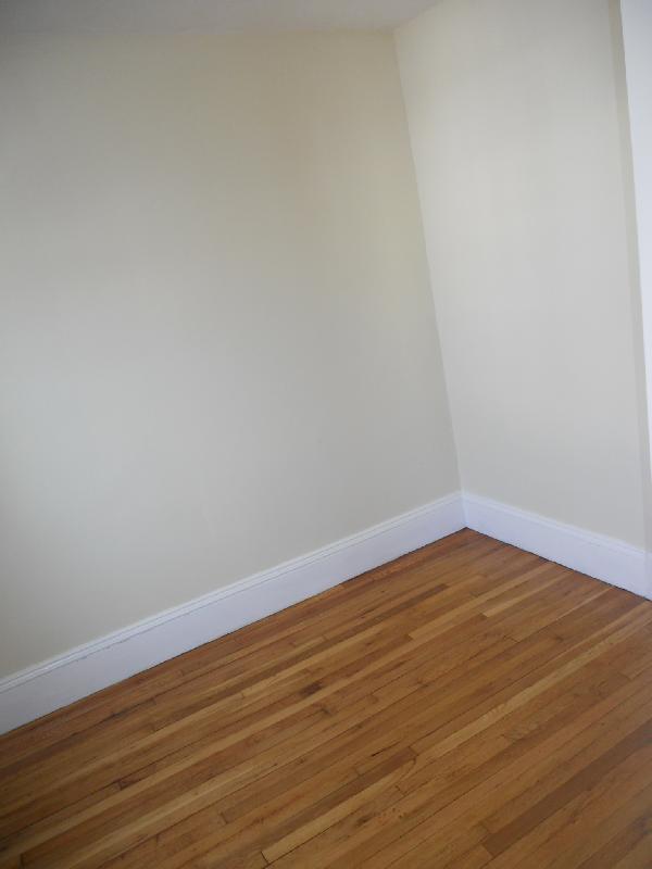 15 Oakes St in Everett, MA - Building Photo - Building Photo