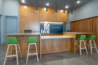 Altair Tech Ridge in Austin, TX - Foto de edificio - Interior Photo