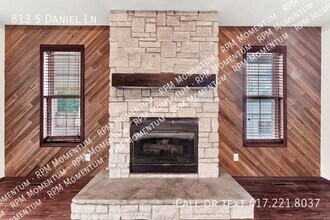 813 Daniel Ln in Willard, MO - Building Photo - Building Photo